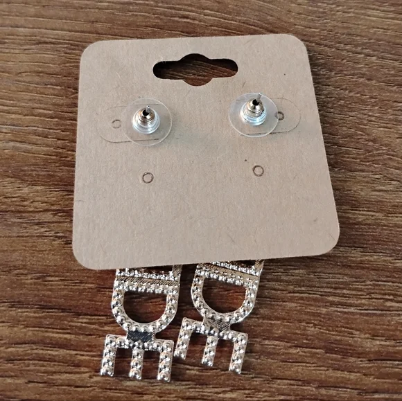 Faux Pearl BRIDE Statement Drop Earrings Gold Tone Wedding Bachelorette NWOT - Picture 4 of 4